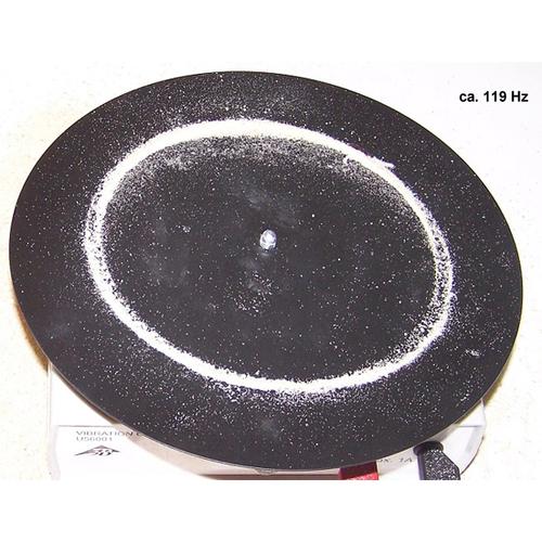 Accessories Chladni Plate, circular -
for the Vibration Generator, 1000705 [U56005], Mechanical Waves